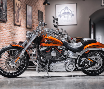 Harley Davidson Breakout CVO 2014 Blaze Orange